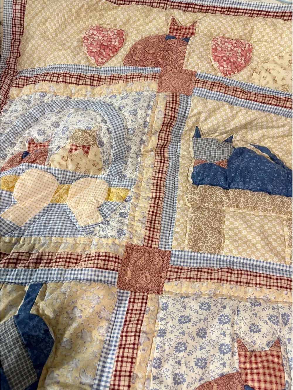 Vintage PEM America Cat Quilt Twin 68x86 Fishbowl Cottagecore Patchwork Cotton